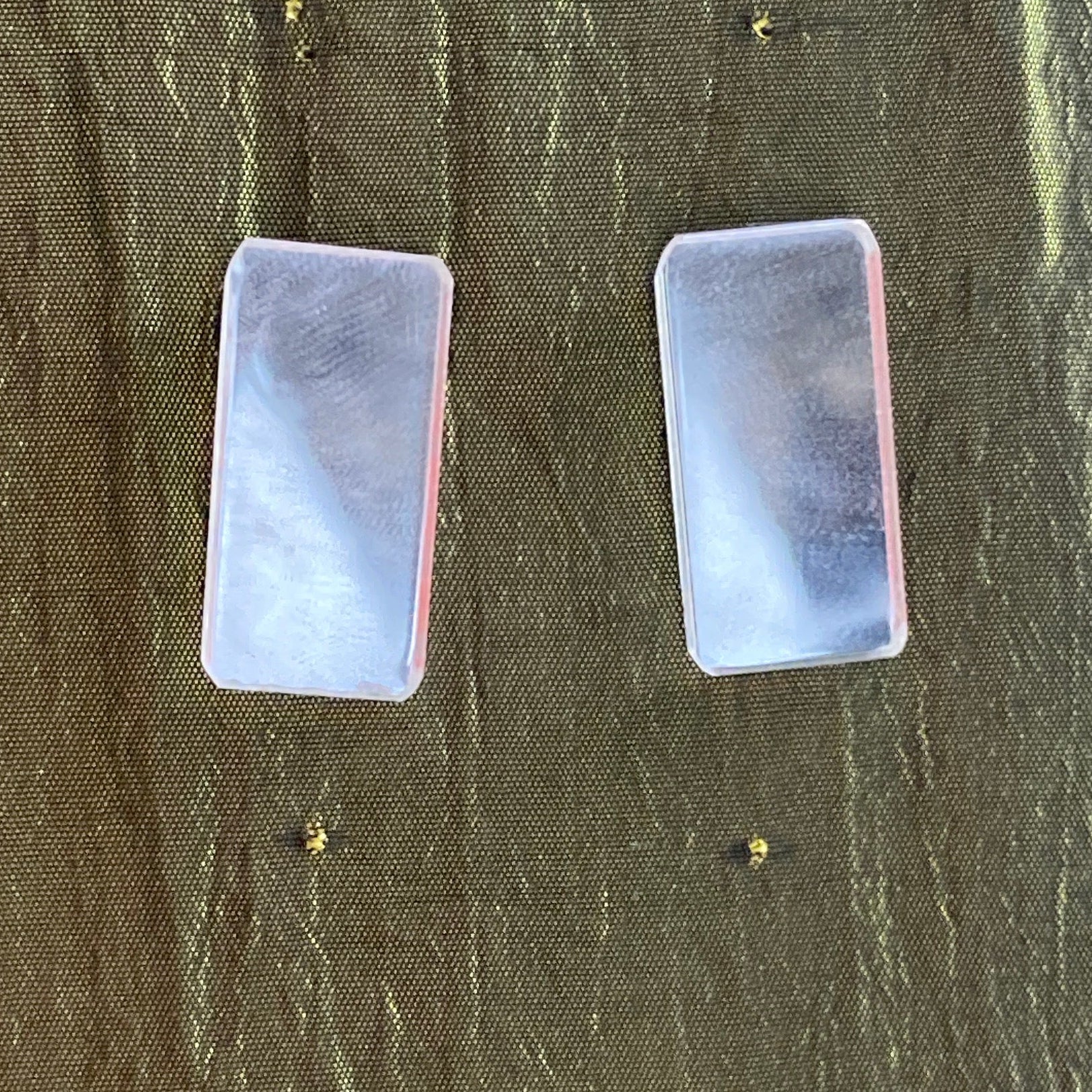 Mirrored stud earring