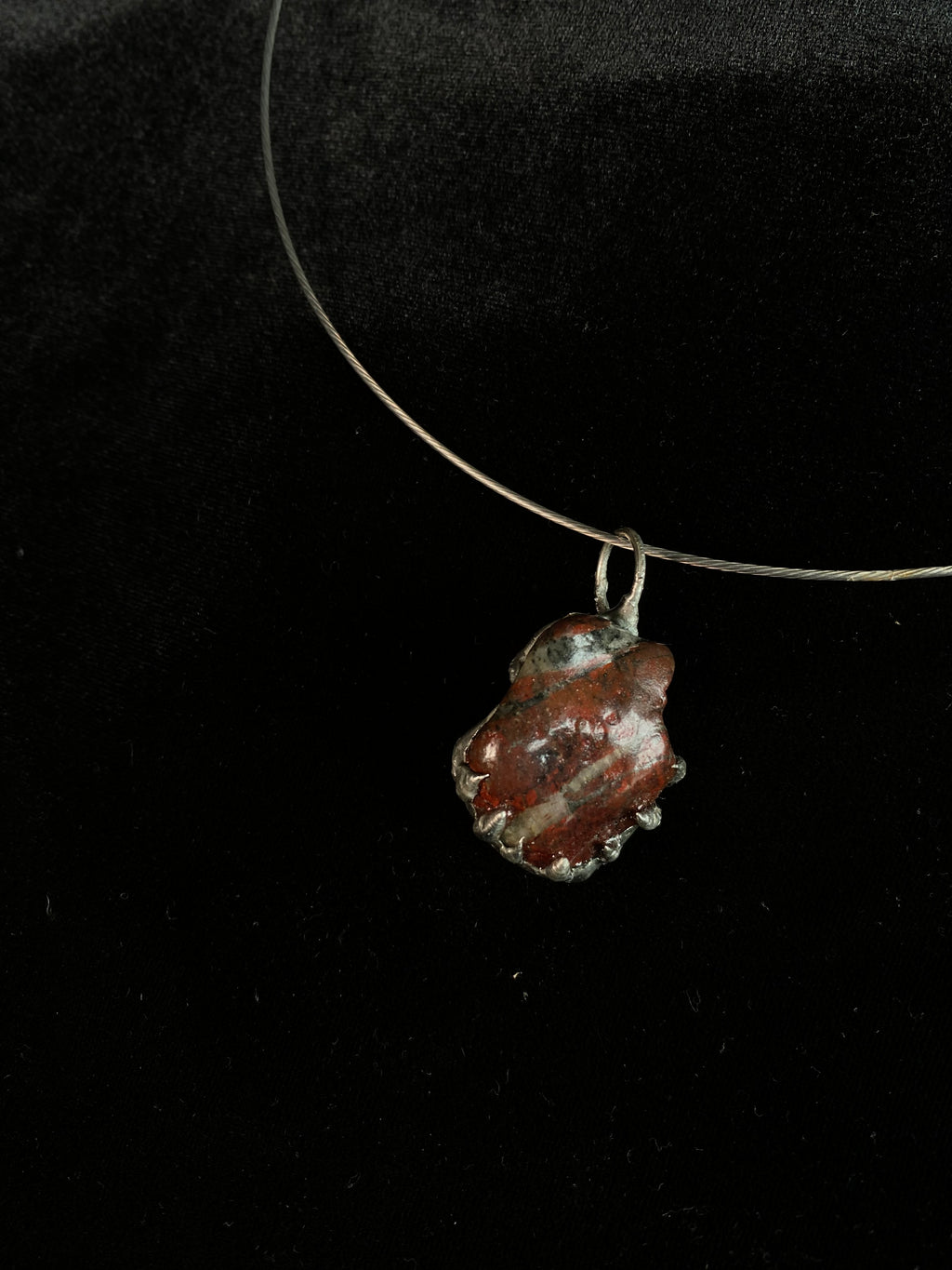 Jasper claw choker