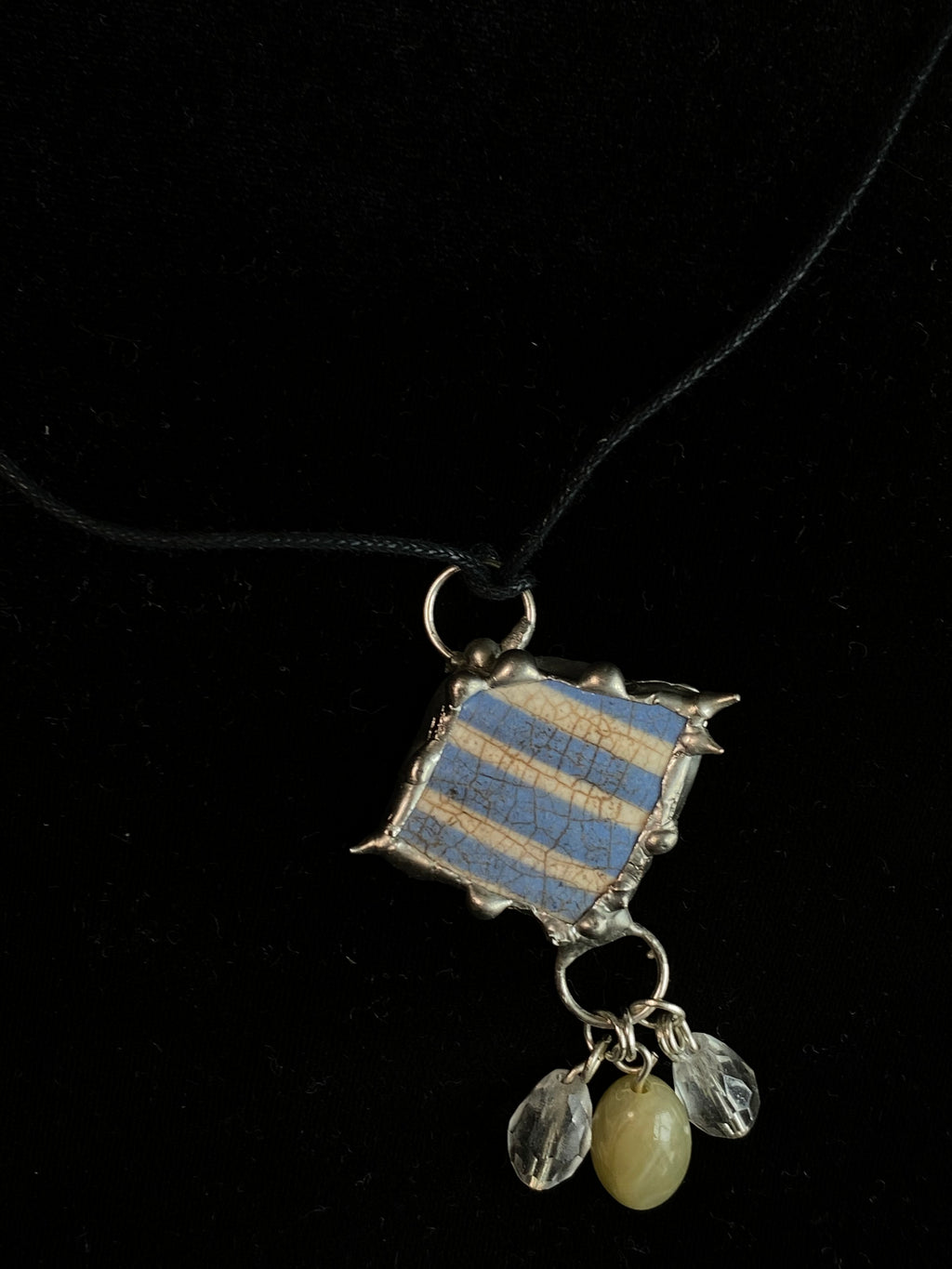 Striped diamond pottery choker
